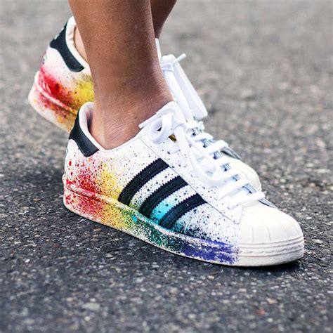 adidas superstar regenboog spatten wit|adidas Superstar Shoes .